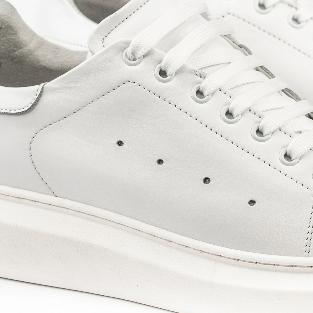 Sneakers in Pelle Liscia